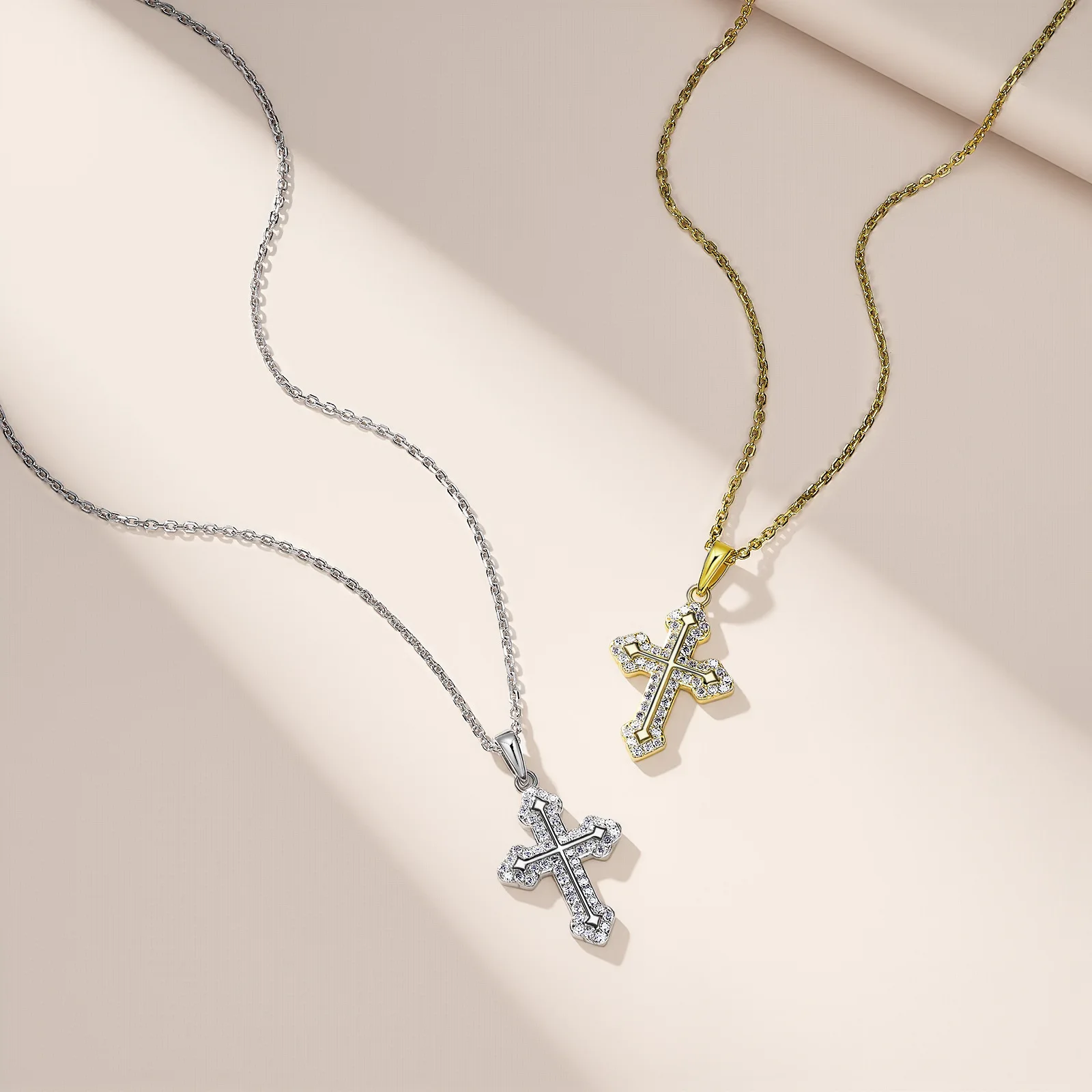 

Кулон-крестик из серебра 925 пробы с покрытием из белого золота 18К и муассанитом, 0,31 карата, для женщин, подарок