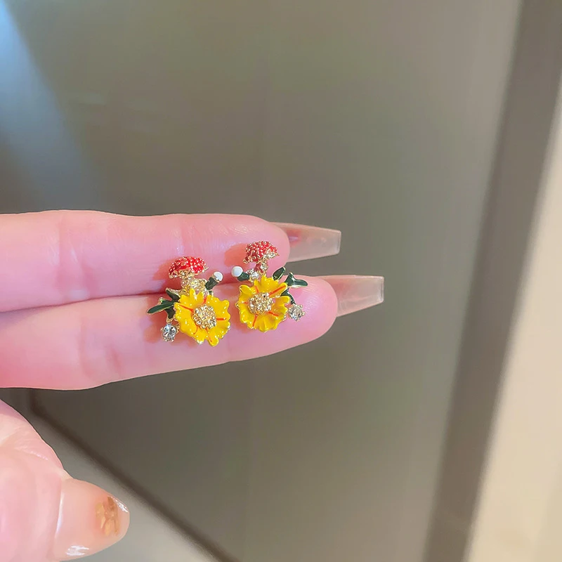 الرجعية نازف النفط الأصفر ديزي قرط صغير زهري للنساء موضة جديدة لطيف وحلو فتاة حفلة مجوهرات هدية عيد ميلاد