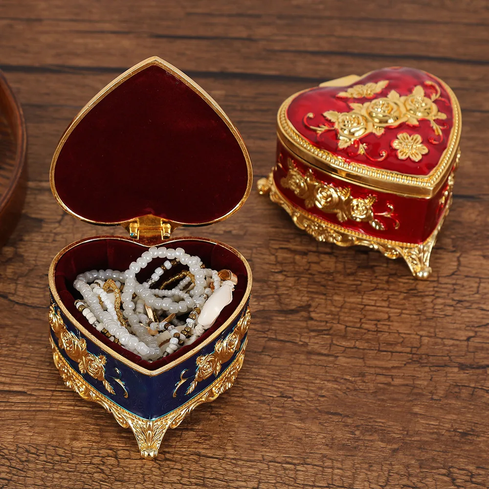 Classic Metal Jewelry Case with Rose Pattern Jewelry Storage Box for Ring Earrings Heart Shape Trinket Organizer Box