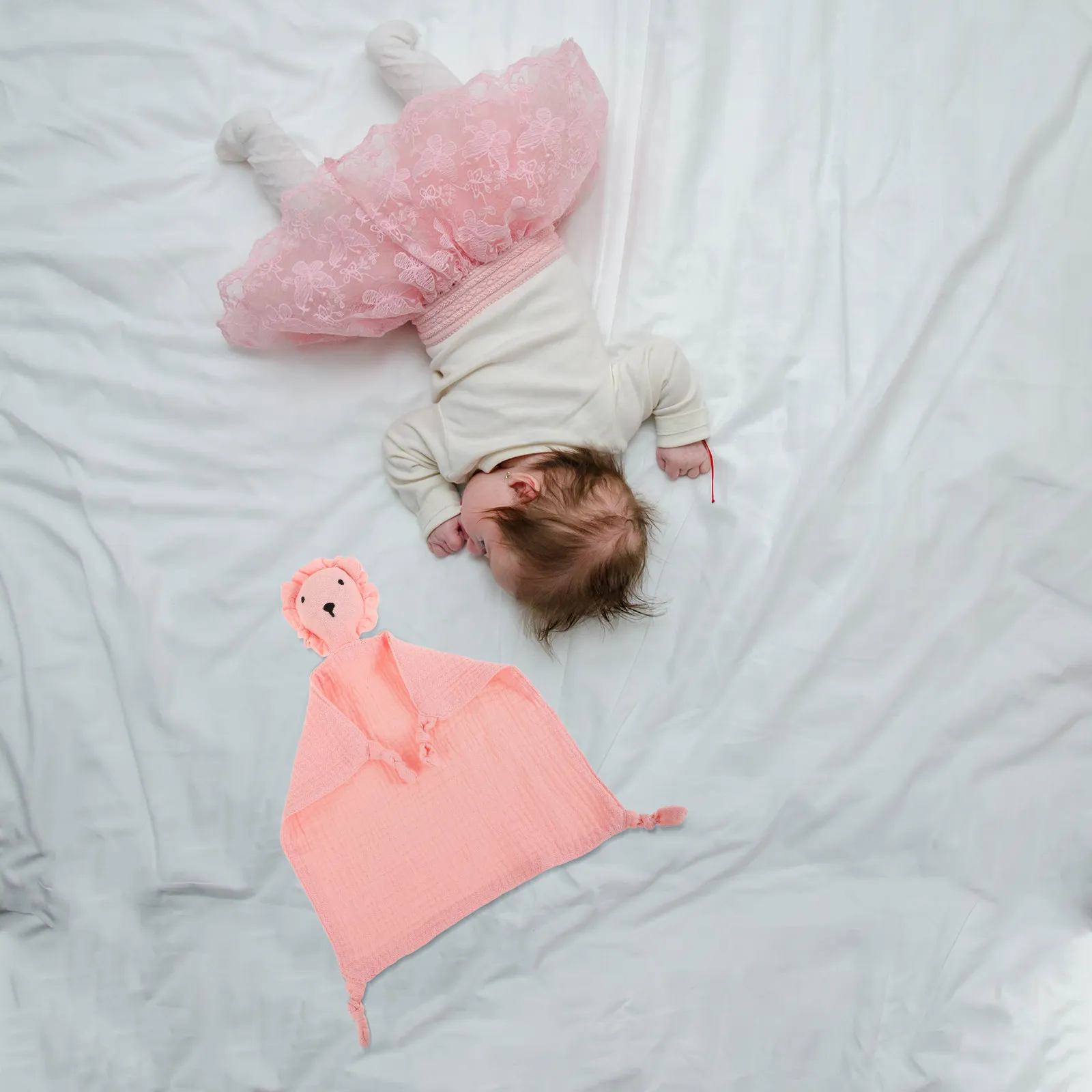 Muslin Baby Comforter Crinkle Texture Soft Security Blanket for Newborns Toddlers Bedtime Cuddling Teething Relief Cartoon Lion