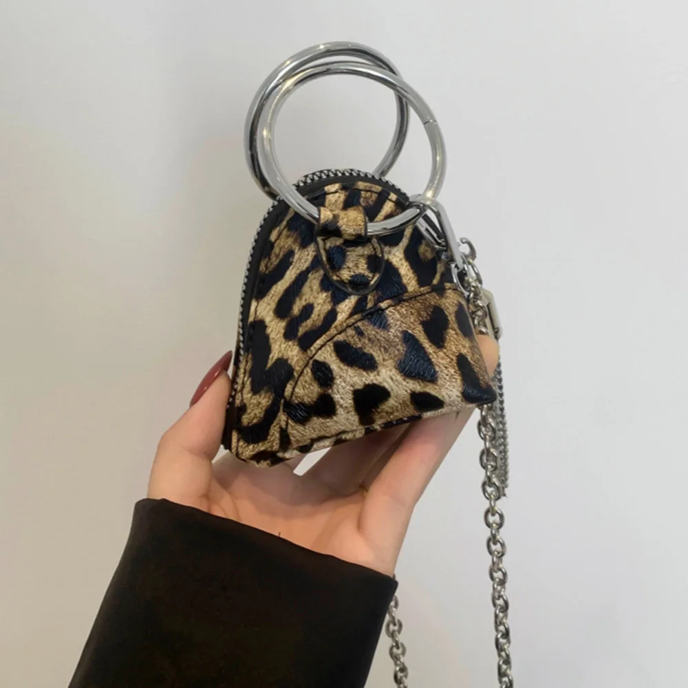 

Женская сумка-брелок с леопардовым принтом, декор с кисточками, новая сумка через плечо с цепочкой в винтажном стиле для девочек, мини-сумка с красным конвертом