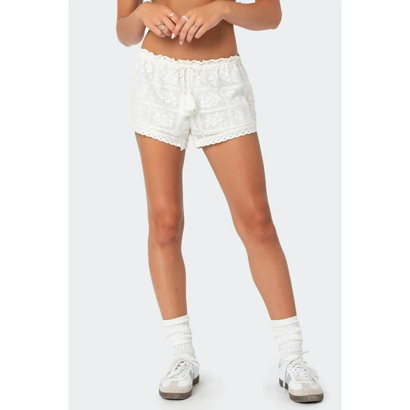 Damskie szorty patchworkowe z koronkowym wykończeniem w kwiaty, letnie, jednolite, w kwiaty i kratę, ze sznurkiem i frędzlami.