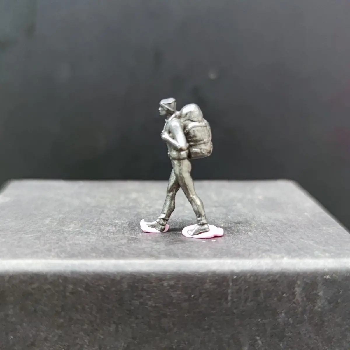Pure copper aged miniature miniature model of modern figure - hiker in a woolen cap - high precision - microscopic world