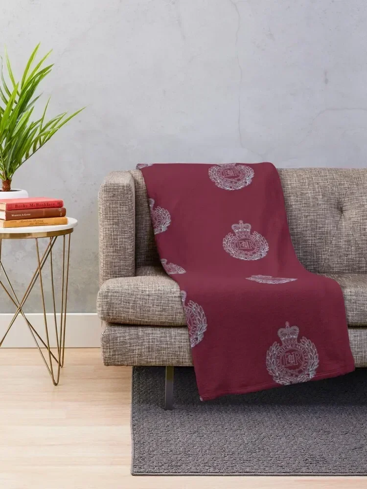 Royal Engineers Cap Badge - Airborne Throw Blanket halloween Hairys Blankets