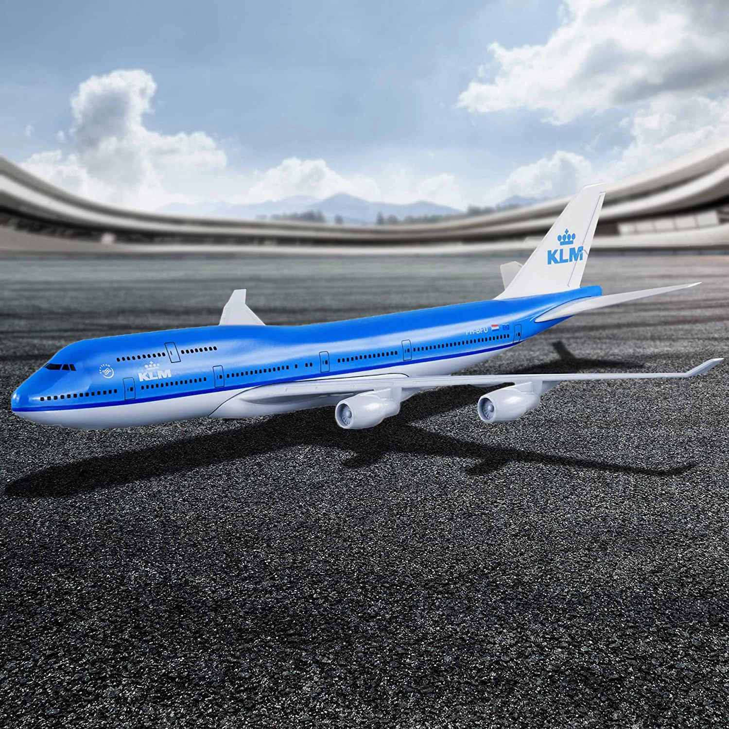 1 مجموعة 1:400 مقياس الخطوط الجوية الهولندية KLM B747 هولندا 747 نموذج طائرة سبيكة دييكاست نموذج معدني عرض تذكارية للأطفال عيد الميلاد مع هدية