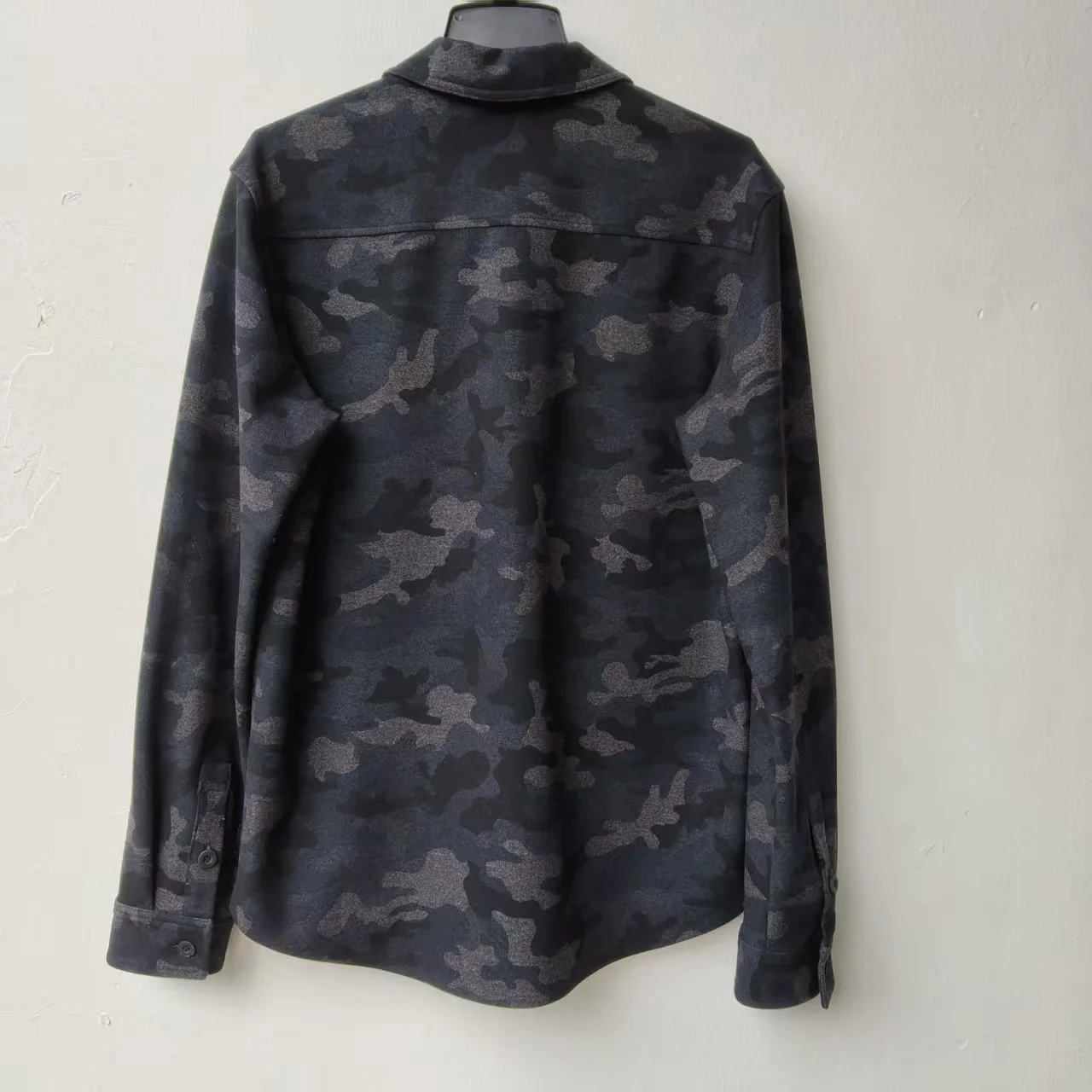 Gray Camouflage Long Sleeve Shirt Men's 2M Size Tagkita Standard Fit Casual Style Printed Fabric Other Material 100% No Label