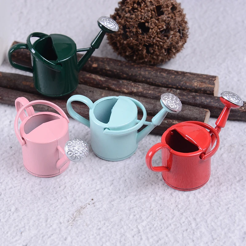 Mini regadera de Metal para jardín, decoración en miniatura para niños, muñecas, accesorios, casa de muñecas, muebles en miniatura, nuevo, 1/12