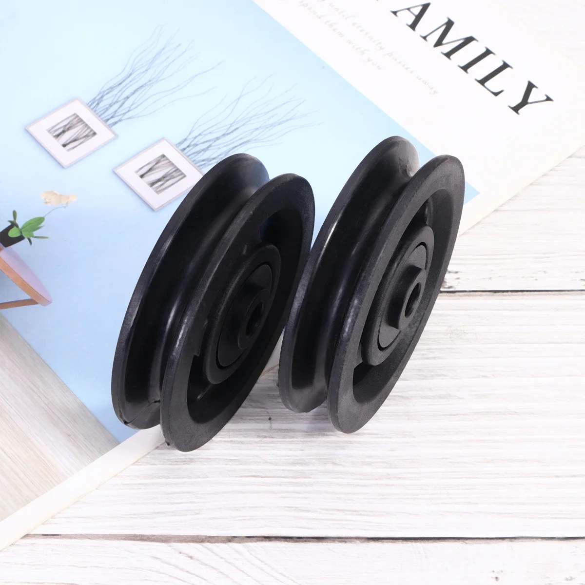 

5Pcs Fitness Pulley Wheel Durable Universal Nylon Wearproof Gym Equipment Parts for Replacement 90mm Diameter 22.5-25mm Width