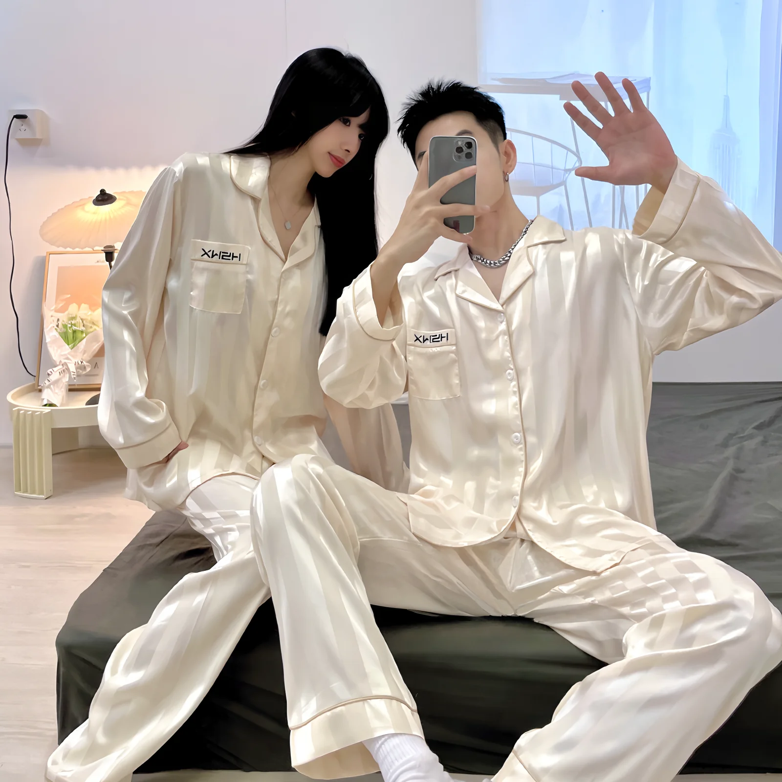 

DAIMELU couple pajamas women's spring and autumn ice silk thin long-sleeved large-size Korean sleepwear set boys' nightwear suit