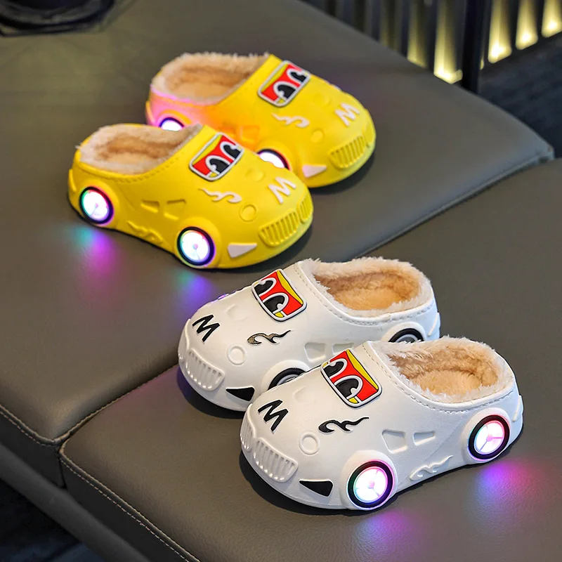 Children's Fashion Trendy Winter Slippers with Luminous Wheels, Non-slip Soft Sole Plus Velvet Warm Home Slippers Christmas Gift