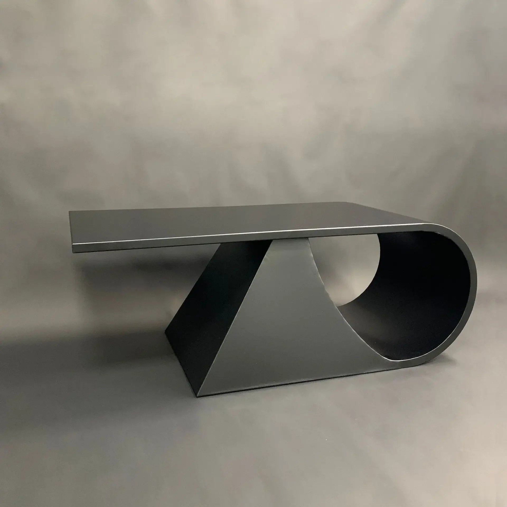 طاولة قهوة مربعة بتصميم إيطالي فاخر من الحديد المطاوع، شقة صغيرة بسيطة، غرفة معيشة منزلية من الفولاذ المقاوم للصدأ