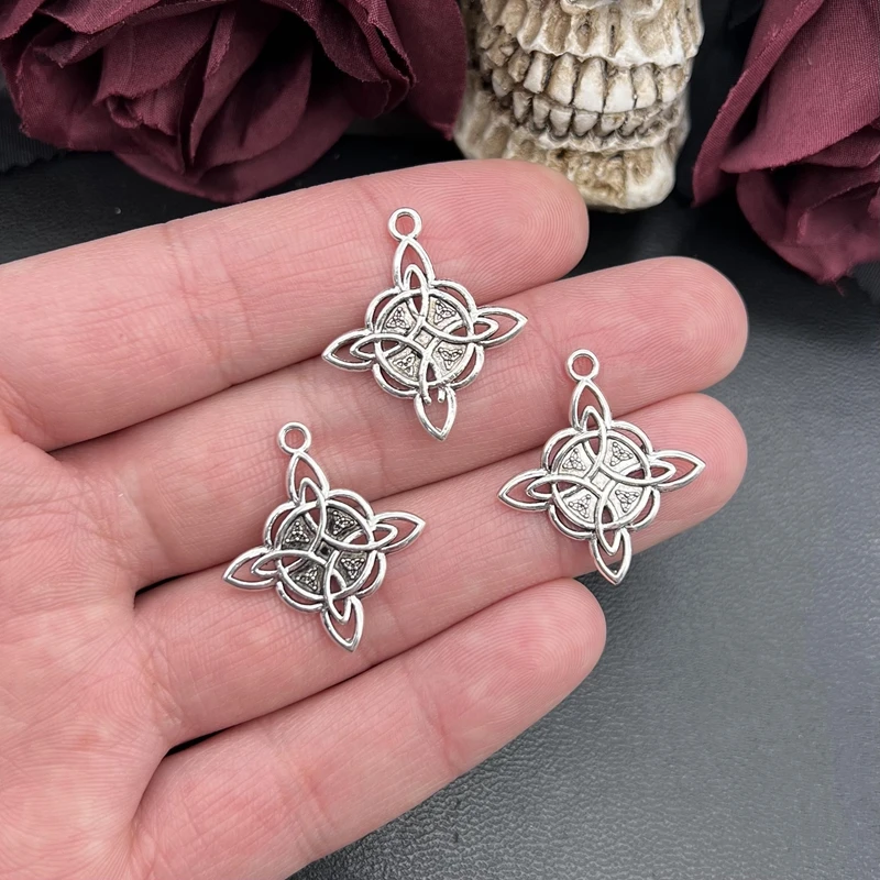 10 sztuk 28x25mm dwustronny węzeł celtycki Charms Triquetra Charms wisiorek projektant Charms Fit tworzenia biżuterii DIY komponenty do biżuterii