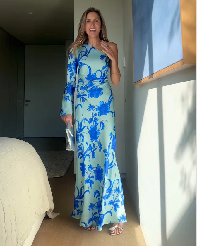 فستان نسائي صيفي جديد موديل 2025 مكشوف الأكتاف للعطلات مطبوع برقبة غير متماثلة 68855