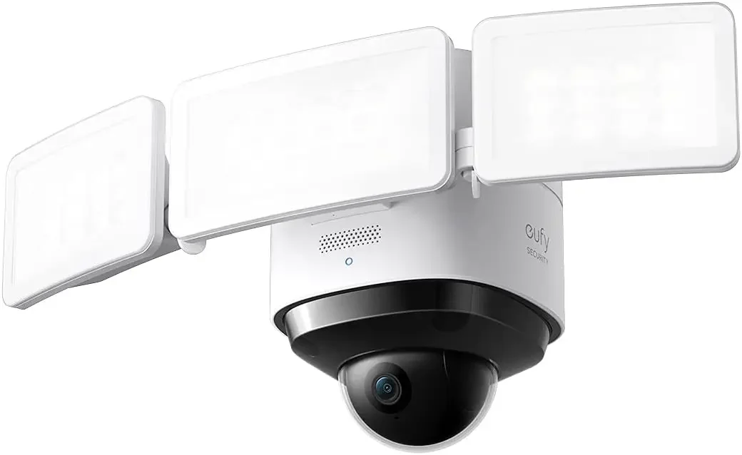 

Floodlight Cam S330, 360-Degree Pan & Tilt Coverage, 2K Full HD, 3,000 Lumens, Smart Lighting, Weatherproof