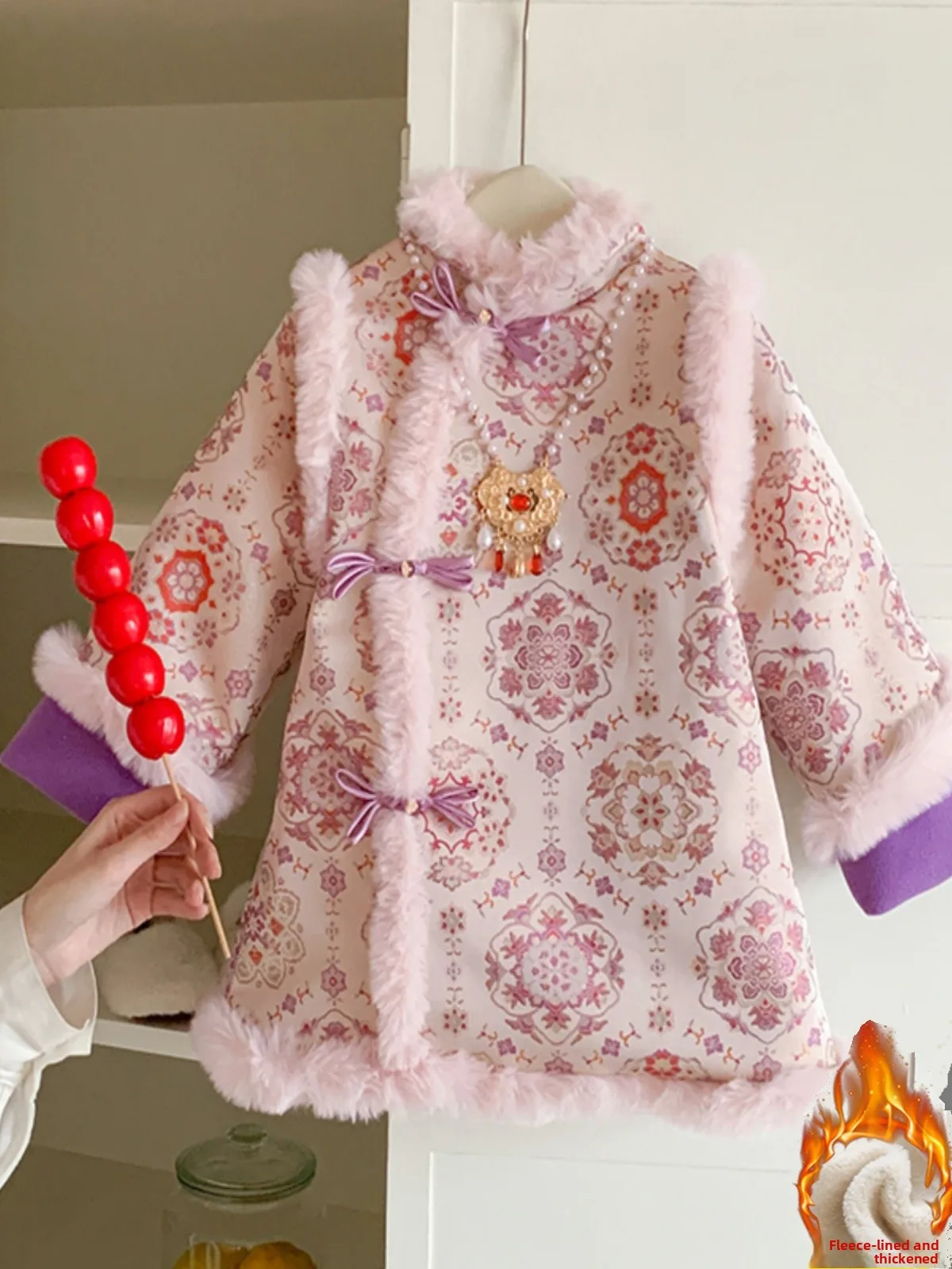 

Thickened Embroidered Chinese Style Dress for Girls with Button Detail Winter New Arrival Warm Tang Suit