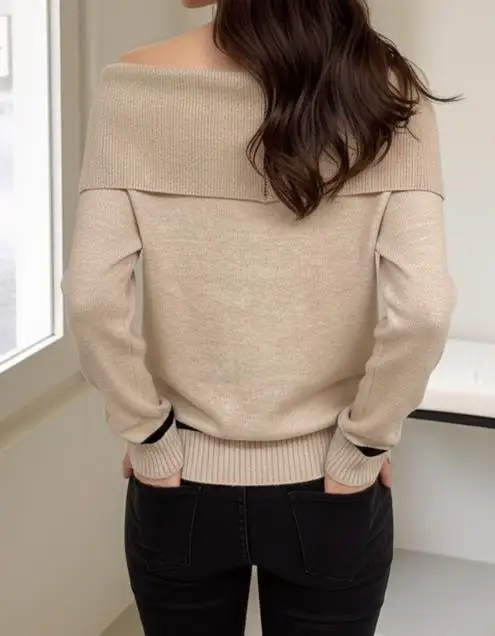 

Autumn and Winter New Fashionable Temperament Elegant One Necked Slim Fit Sweater Color Blocked Diamond Grid Jacquard Sweater
