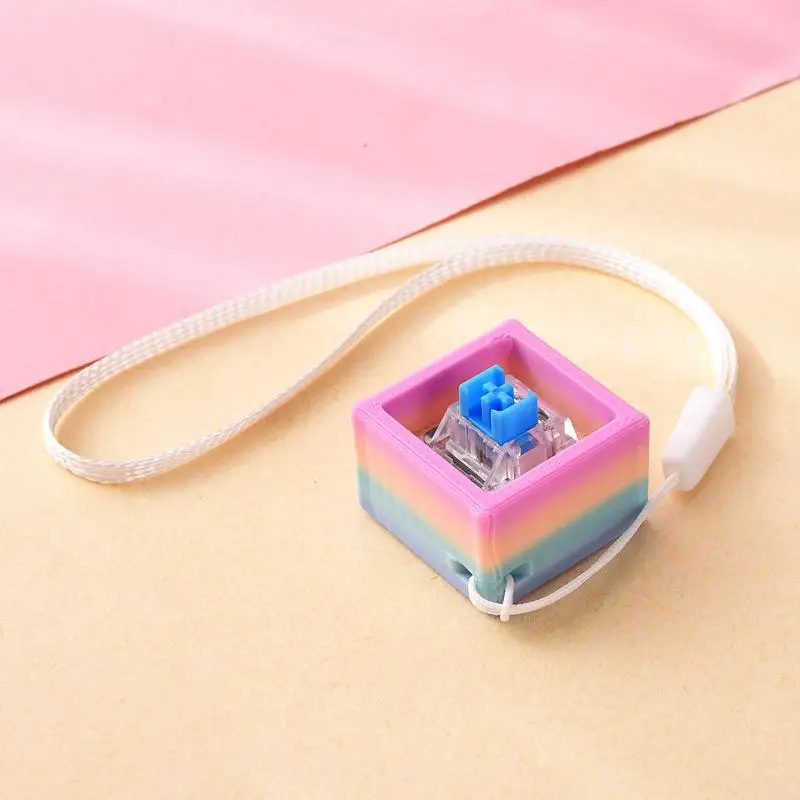 Lebendige Farben, Tastatur-Tasten als Fidget-Spielzeug, angenehmes taktiles Feedback, tragbares Schlüsselband zur Stressbewältigung, ideal für Büro, Schule und den täglichen Gebrauch. – Detail 16