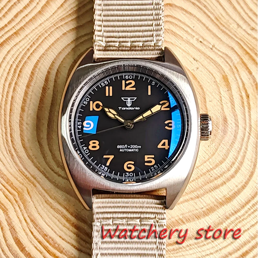 

36mm 200M Waterproof Military Watches For Men Brushed Double Dome AR Sapphire Crystals NH35A Automatic Movement