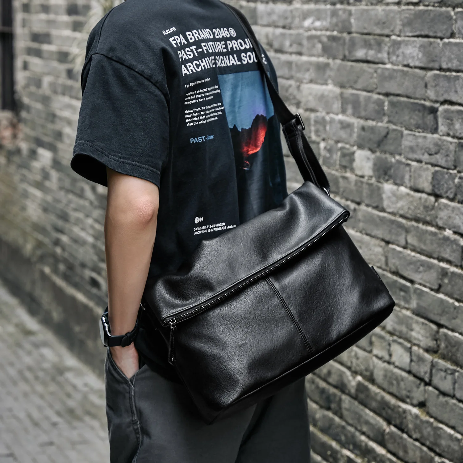 

PU Leather Men's Crossbody Bag Retro 14inch Computer Business Shoulder Bag Riding Crossbody Bag Сумочка Через Плечо Handbag