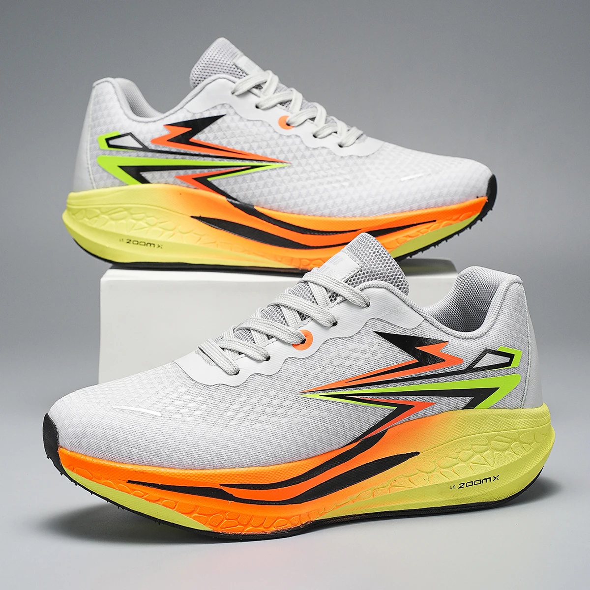รองเท้าผ้าใบลำลองสำหรับผู้ชาย  - Men Shoes Must Have บทวิจารณ์และราคา