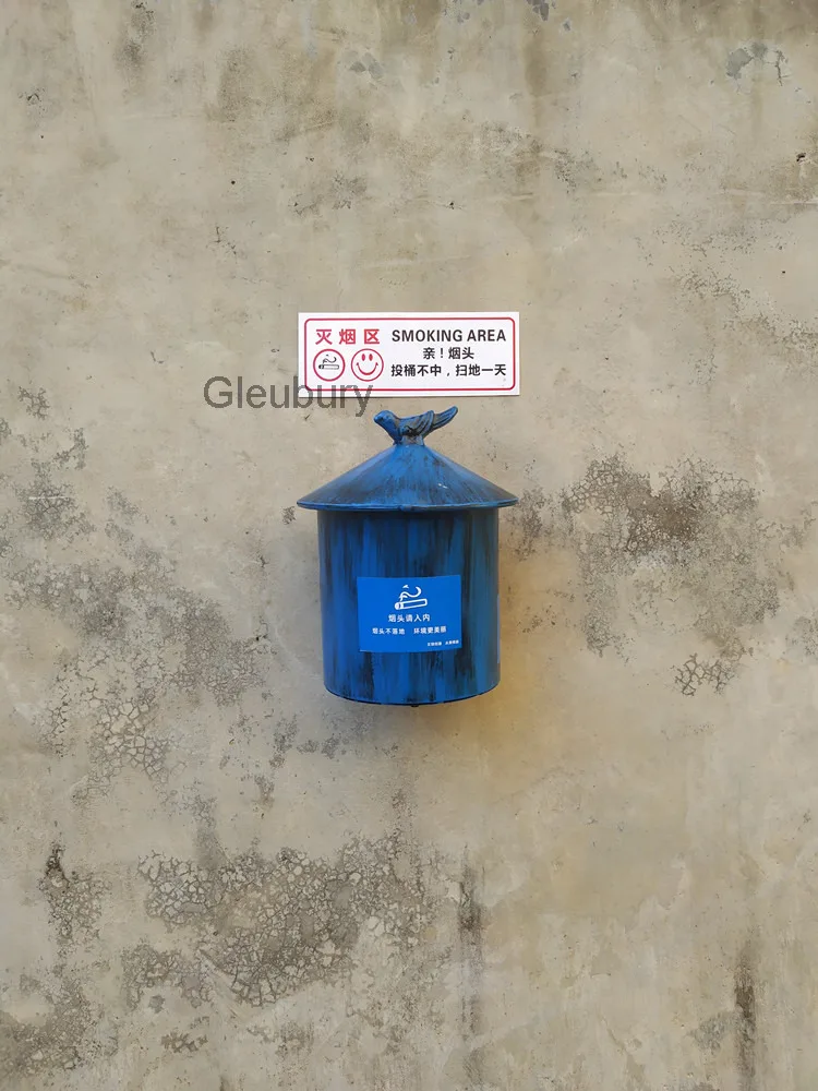 Outdoor Vertical Smoke Extinguisher Column Smoking Area Smoke Extinguisher Bucket Cigarette Butt Bucket Creative Ashtray Public