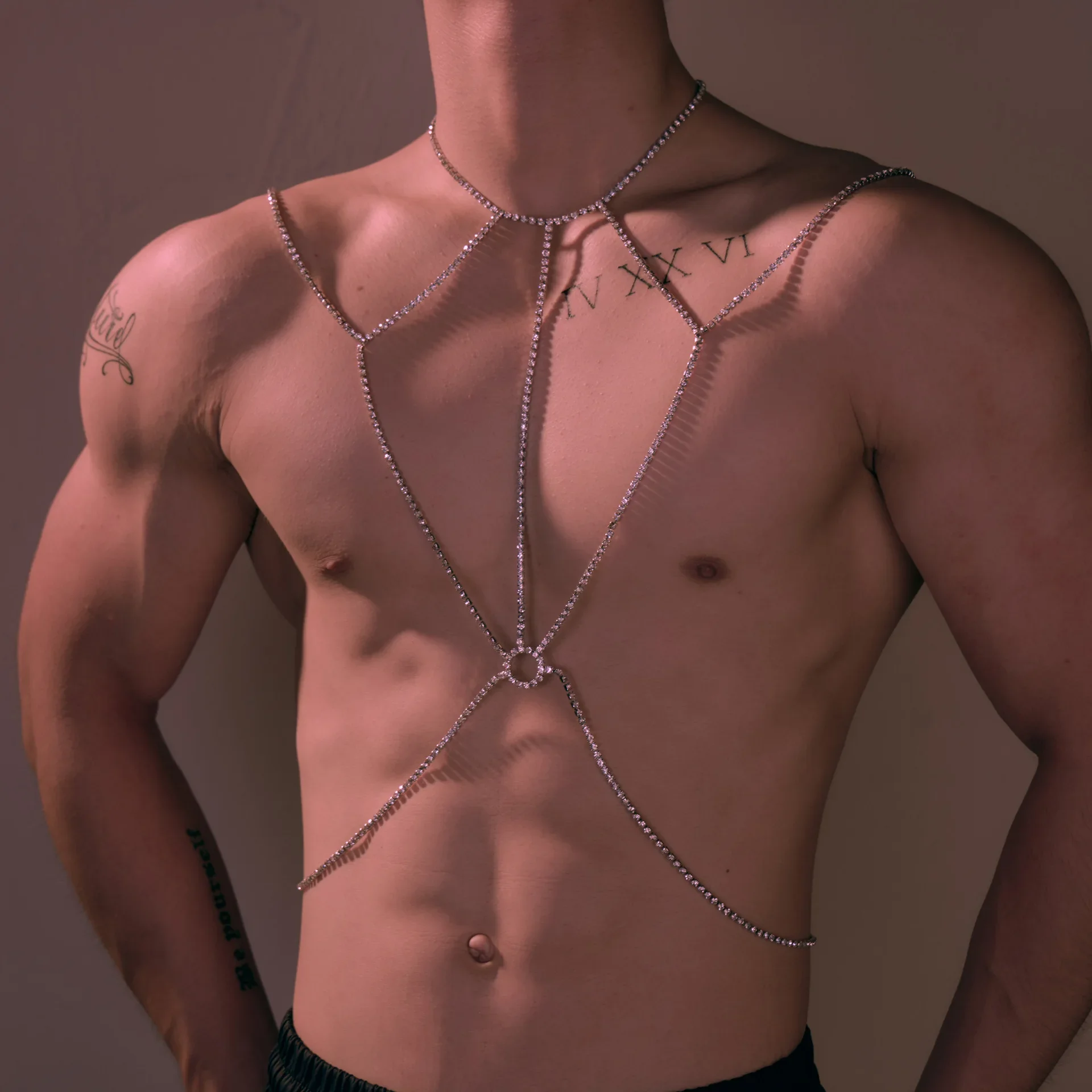 Geometric Rhinestone Cross Chest Harness Body Chain Dazzling Sparkle Center Ring Link Body Jewelry Nightclub Party Accessories