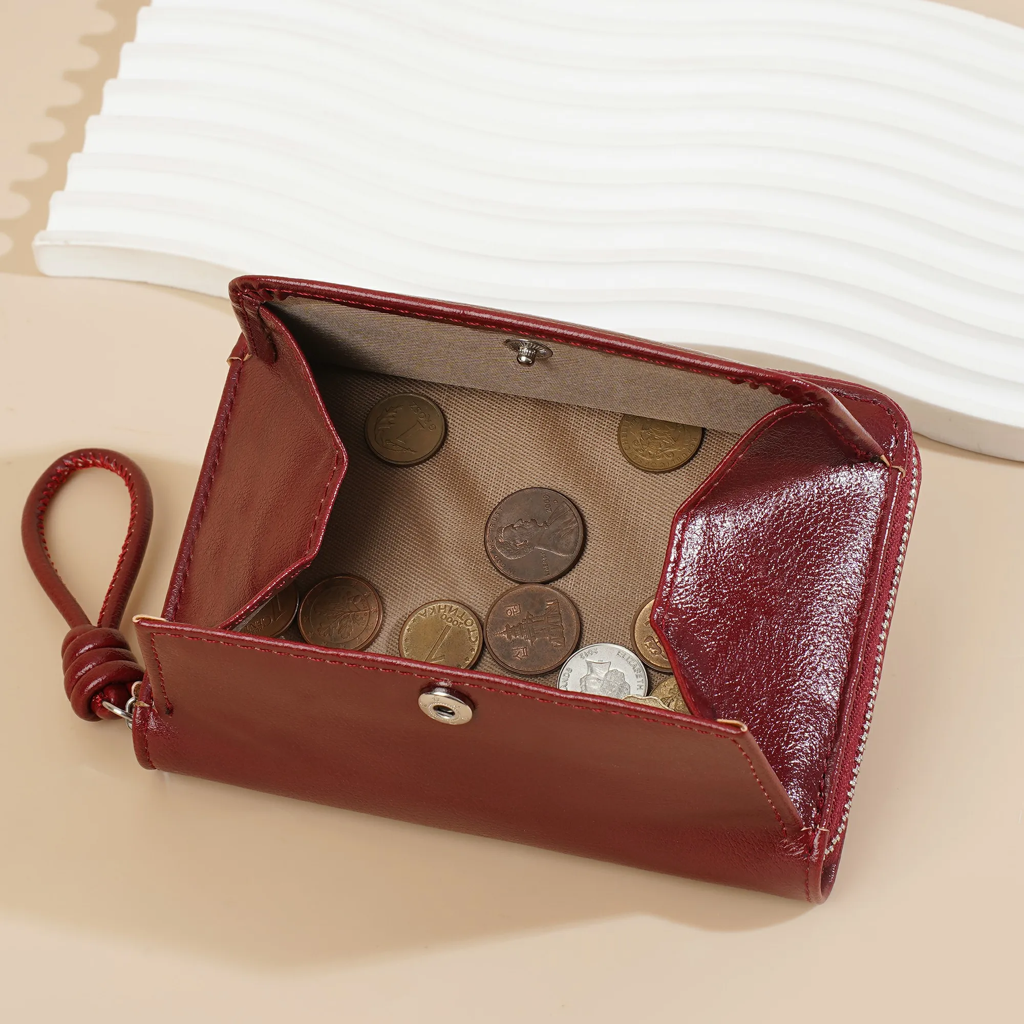 Baellerry Damen-Geldbörse mit kurzem Reißverschluss und Handschlaufe, 7 Kartenfächer, Ausweisfenster, Münzfach, minimalistisch, tragbare Geldbörse, kleine Alltagsgeldbörse, Geschenk für Mädchen – Detail 34