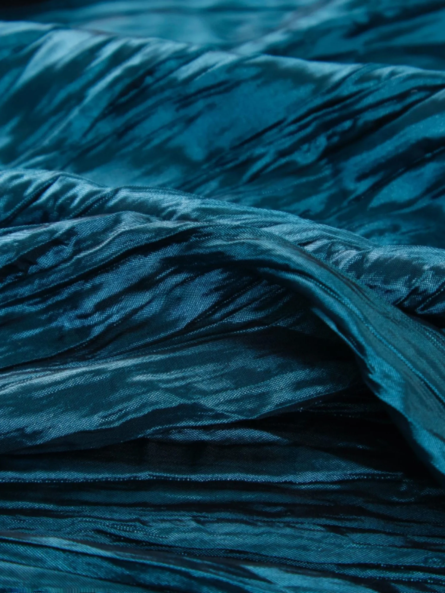 

Шикарная плиссированная ткань цвета сапфира, глянцевая, асимметричная, для юбок и пальто, китайская летняя модная ткань для рукоделия и DIY