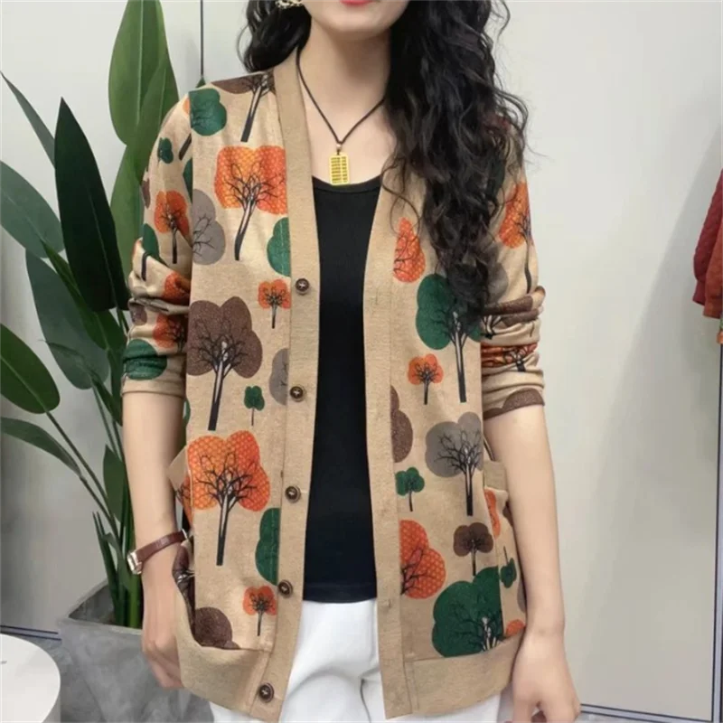 New Spring Autumn Sweater Womens Korean Knitted Cardigan Fashion Mothers Wear Floral Long-Sleeved Thin Jacket Coat Female