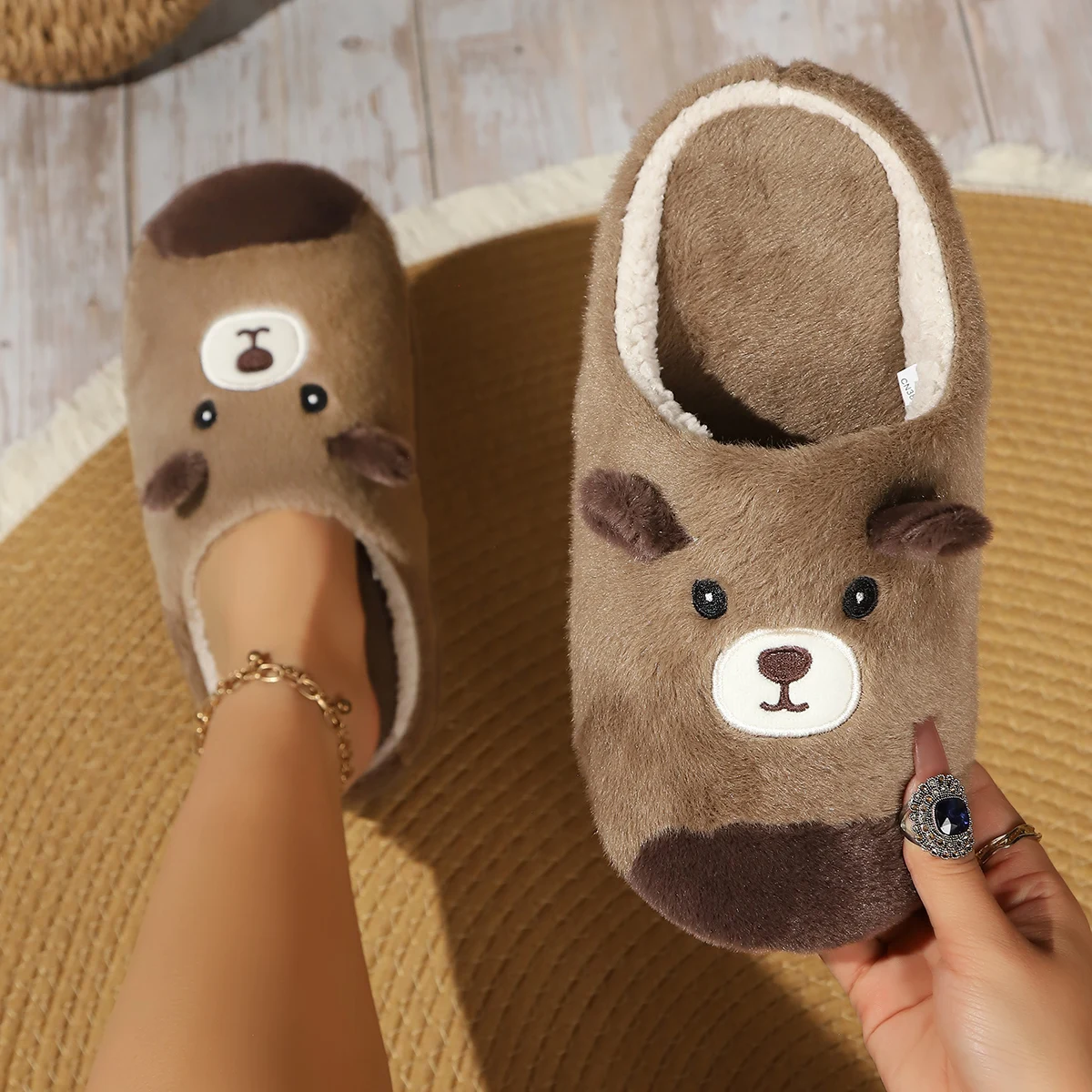 Women's Sweet Girly Style Macaron Colored Cartoon Bear Plush Closed Toe Slippers, Skin-Friendly Cold-Blocking Soft Non-Slip Sole