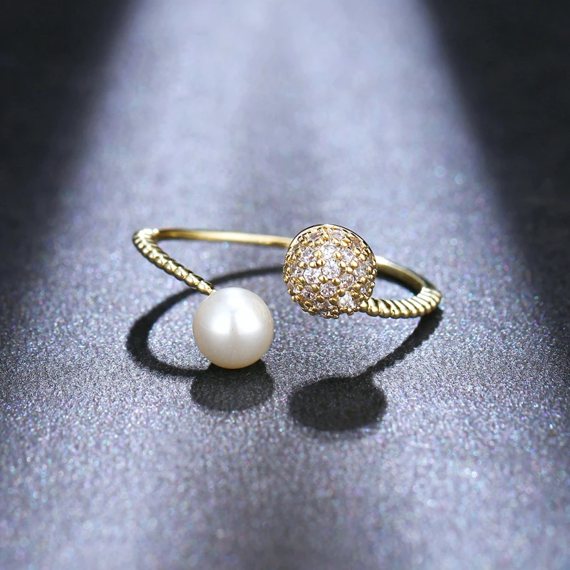 SUGO موضة جديدة رائعة لون ذهبي لؤلؤي مع مجموعة صغيرة من أحجار الراين خواتم مفتوحة للنساء الأنيقات هدية عيد ميلاد جميلة #5