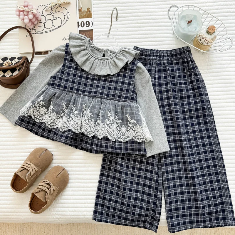 

Girls' Wide-Leg Pants Set for Spring2026New stylish children's three-piece set with lace patchwork vest and plaid trousers