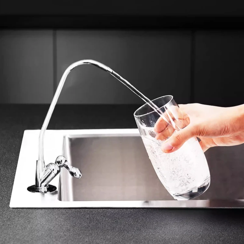 Waterzuiveraar direct drinken huishoudelijke keuken kraanwater ultrafiltratie zuivering voorfilter keukenwaterzuiveraar