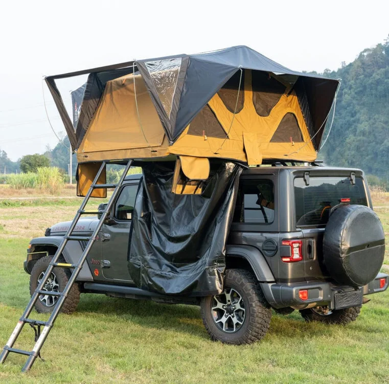 SPACIOUS SOFT SHELL ROOF TOP TENT SUITABLE For 3 PEOPLE