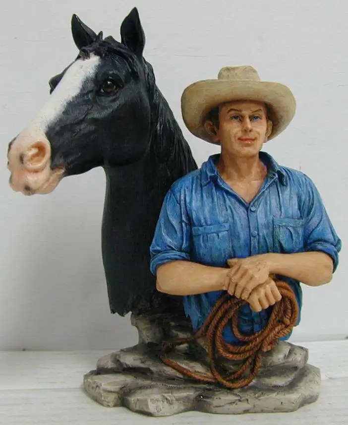 Vintage Western Cowboy with Horse Resin Ornament Rustic Farmhouse Tabletop Decorative Figurine Home Living Room Decoration Craft