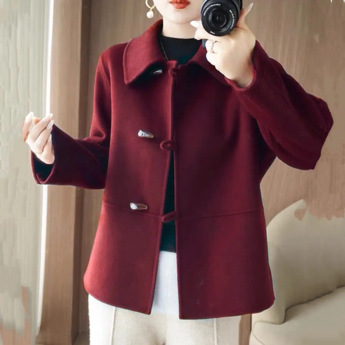 

Новое двустороннее шерстяное пальто осень-зима 2026: высококачественная шерстяная куртка для среднего и старшего возраста, корейский стиль, пальто с пуговицами из рога