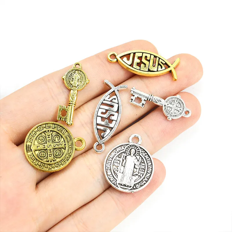 10/15/20pcs Saint Benedict Medallion Alloy Charms DIY Religious Ornaments Supplies Necklace Bracelet Cross Jesus Crafts Pendants