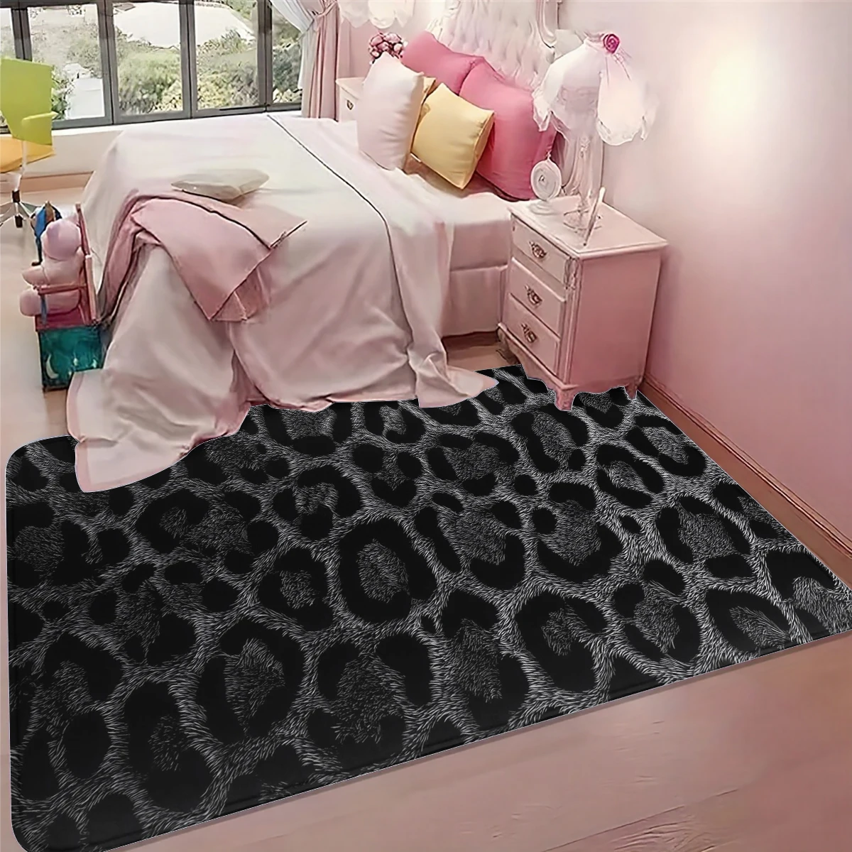 1Pc“ Black and White Leopard Print Floor Mat, Retro Hot Girl Style Bedroom Bedside Mat, Non-Slip and Stain-Resistant.