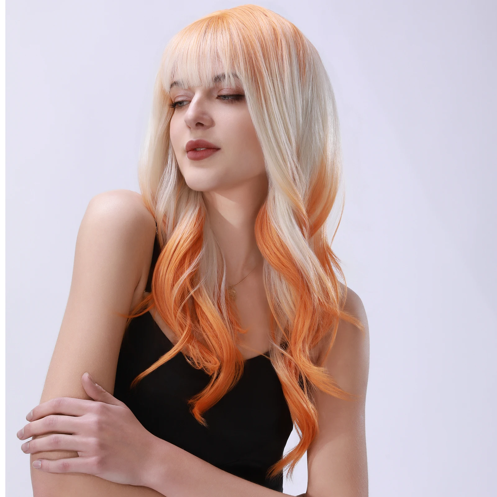 

Synthetic female long blonde wavy hairstyle wig breathable heat-resistant rose net suitable for women's daily outfits