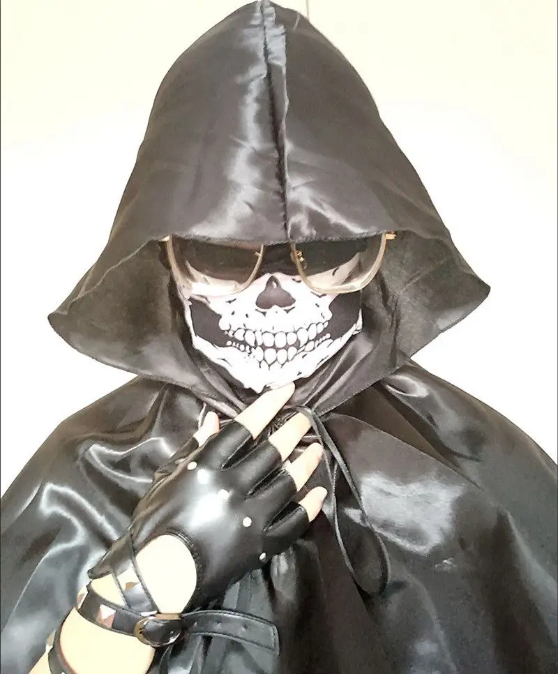 Mittelalterlicher Kapuzenumhang – Halloween-Kostüm-Schal & Cosplay-Umhang; Unisex, Kurzer Umhang für Rollenspielcharaktere (z.B. Ritter). – Detail 2