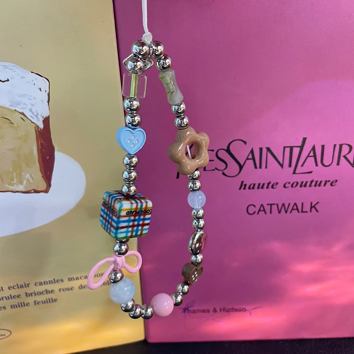 Estrela lua corrente do telefone móvel curto telefone pendurado corda nova câmera ccd pendurado corrente feminino anti gota pingente premium