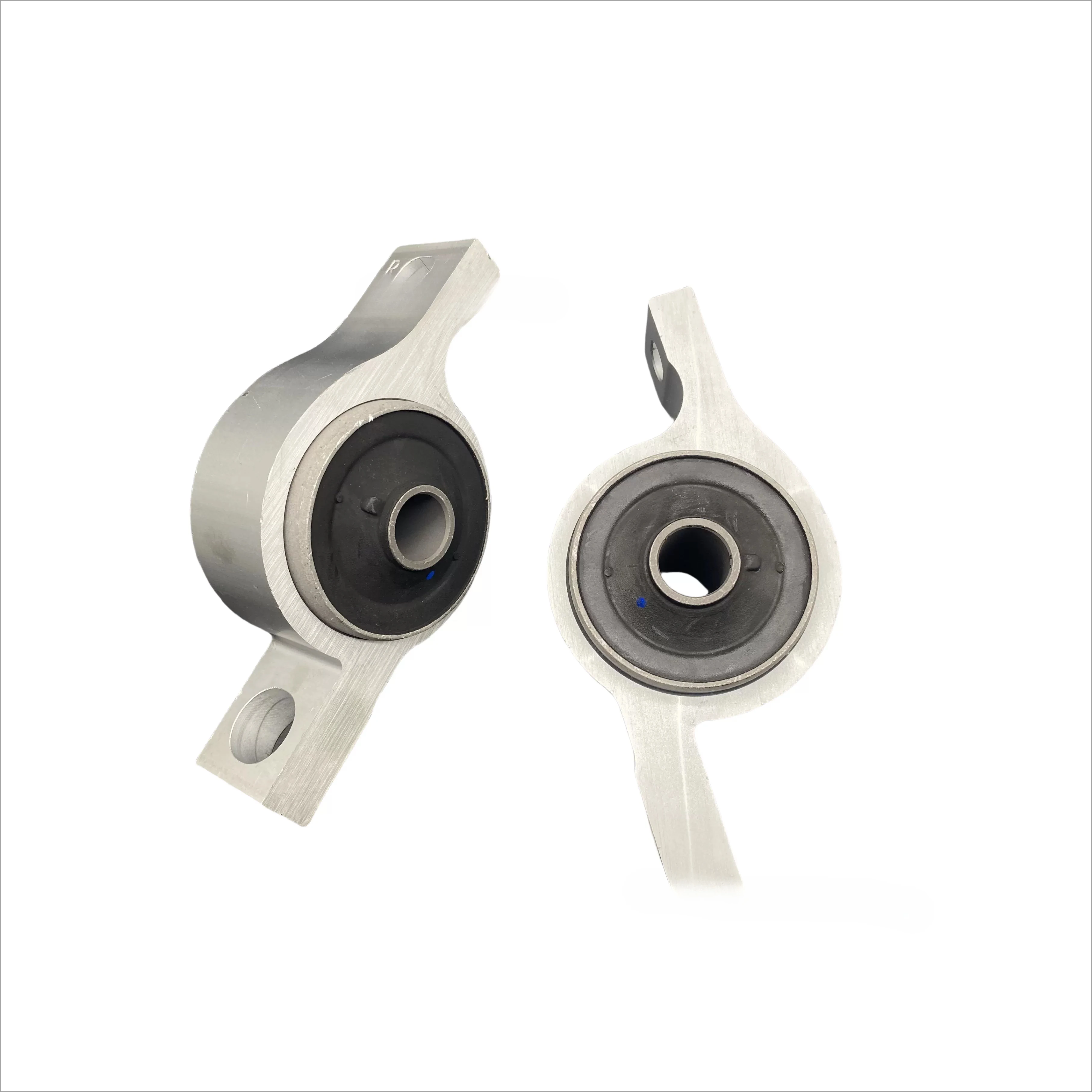 

1pc for Reiz CROWN LEXUS GS300 IS250 Lower suspension arm liner