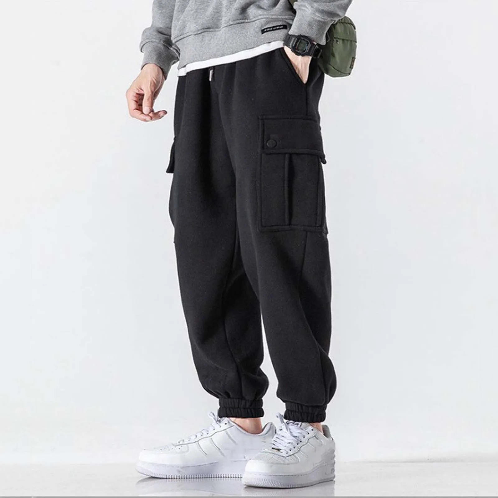 

Autumn Winter Men Solid Color Fleece Jogger Sweatpants Drawstring Mid Waist Fitting Casual Wild Beam Feet Cargo Trousers Daily