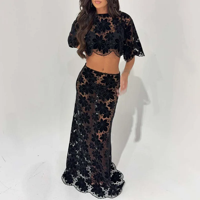 

Fashion Embroidered Velvet Jacquard Beach Outfit Retro Solid Round Neck Short Sleeved Suit Sexy Hollowed Top+half Skirt 2pc Set