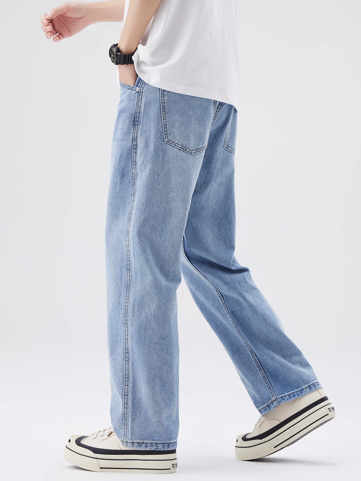 ضوء وا مستقيم الساق الرجال الجينز الصيف رقيقة الأمريكية الرجعية واسعة الساق السراويل الطويلة غير رسمية فضفاضة تناسب الجينز الشباب ular Sle