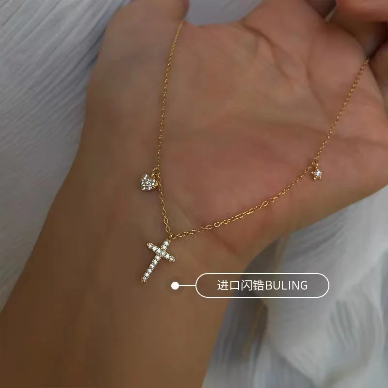 

Fashion 925 Sterling Silver Cross Necklace Shiny Zircon Jesus Cross Pendant Religious Faith Accessories Wholesale