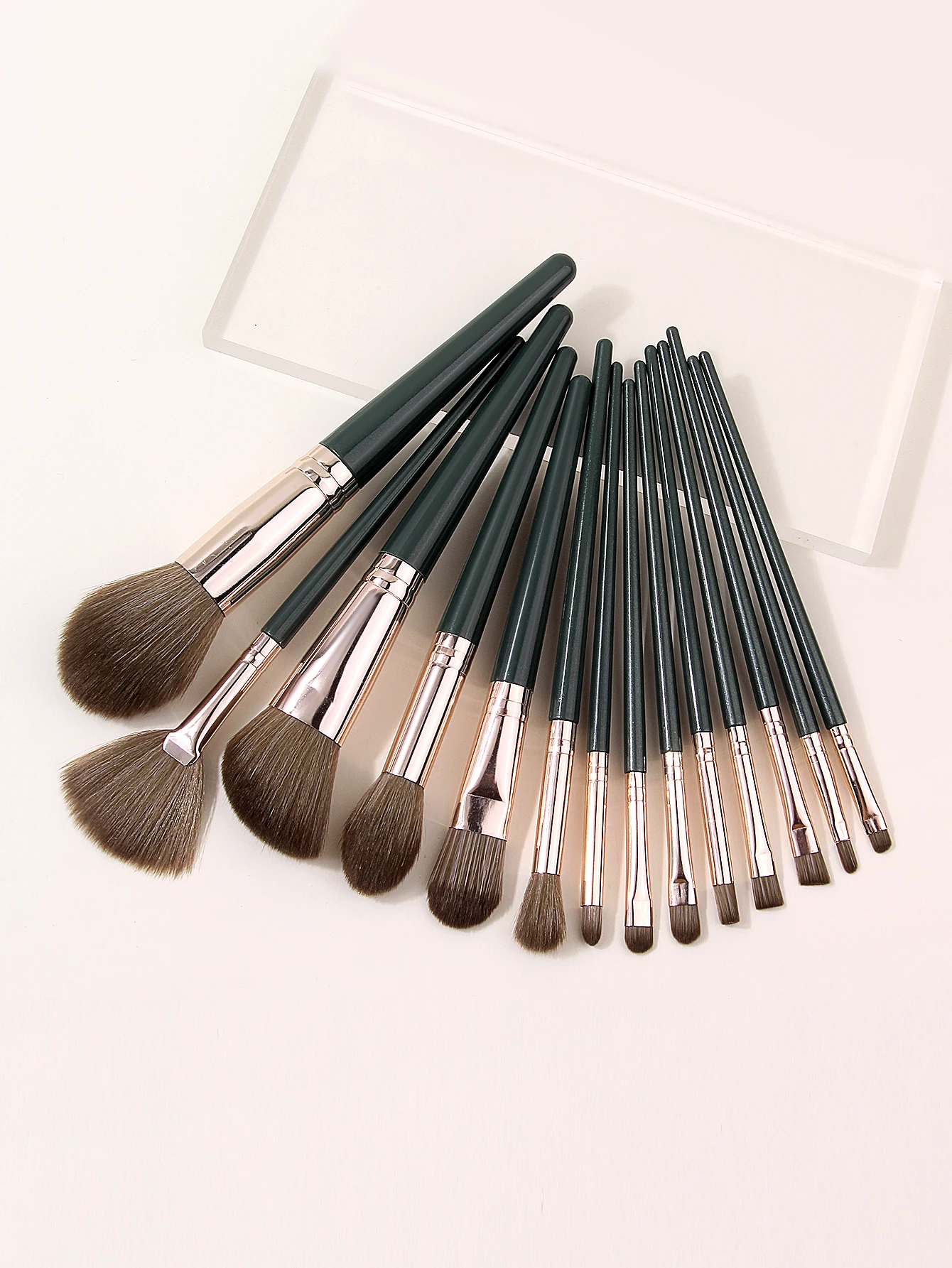 18피스 메이크업 브러쉬 세트. 페이스 메이크업 브러쉬 - Detailing Brush Set 리뷰 및 가격