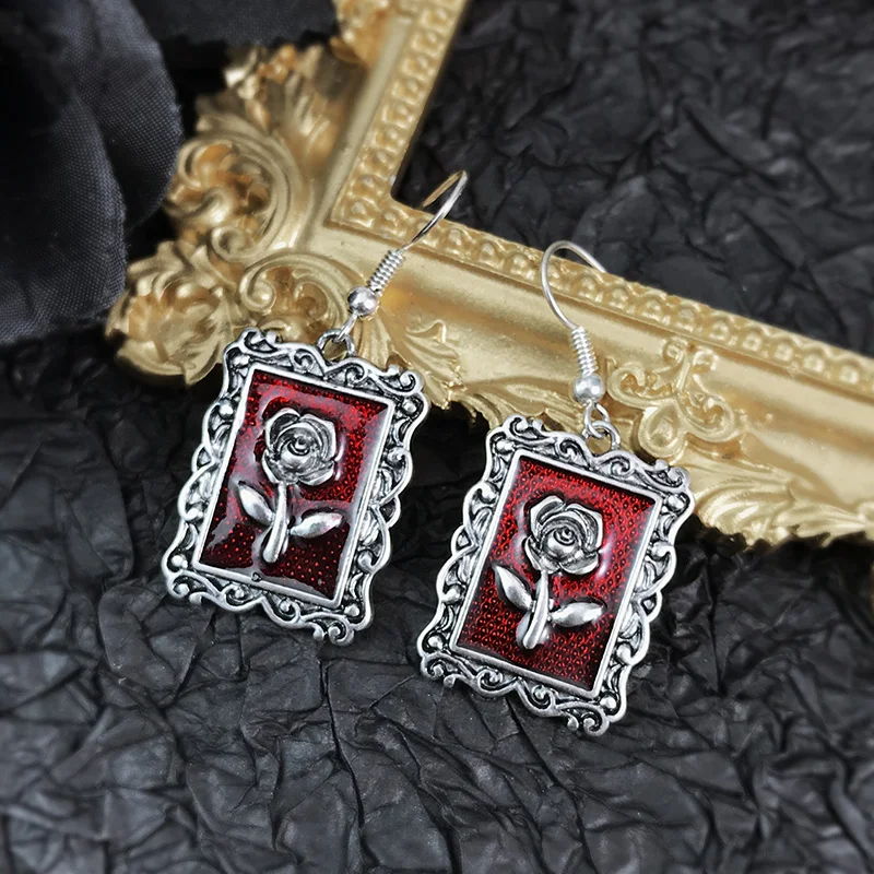 Dark Gothic Lolita Vintage Drop Earrings For Women Bat Butterfly Rose Heart Earring Punk Goth Halloween Masquerade Jewelry