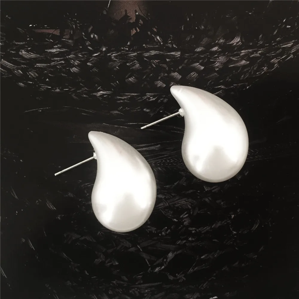 أقراط بريمة على شكل قلب رومانسي للنساء ، نسيج معدني ، لون فضي ، سحر مقاوم للماء ، مجوهرات حلوة ، هدية ، جديدة