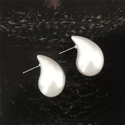 Romantic Heart Stud Earrings for Women Metal Texture Sliver Color Waterproof Charm Sweet Jewelry Gift New